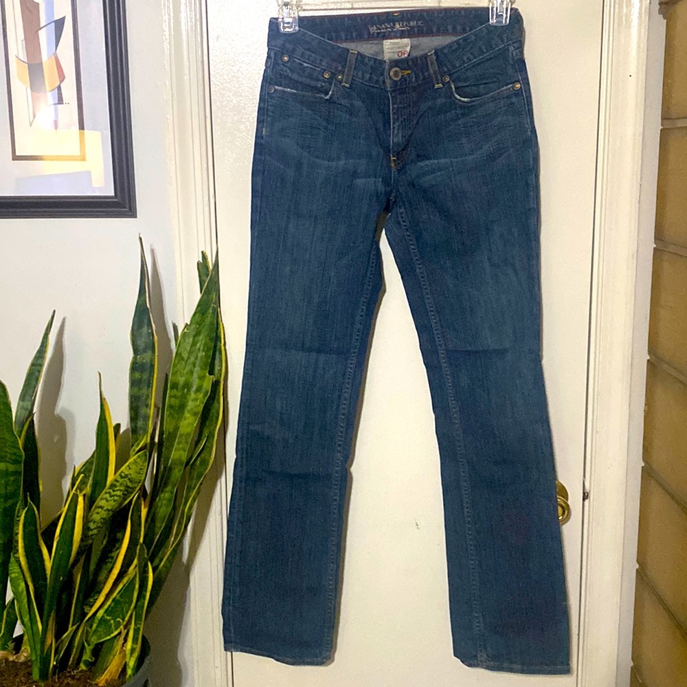 Banana Republic sz 6 dark wash stretch straight leg jeans